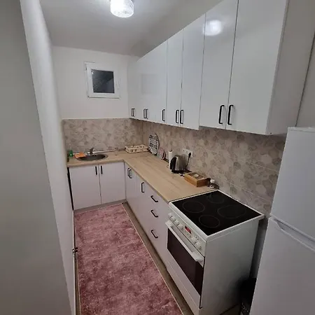 And Dream House * Mostar