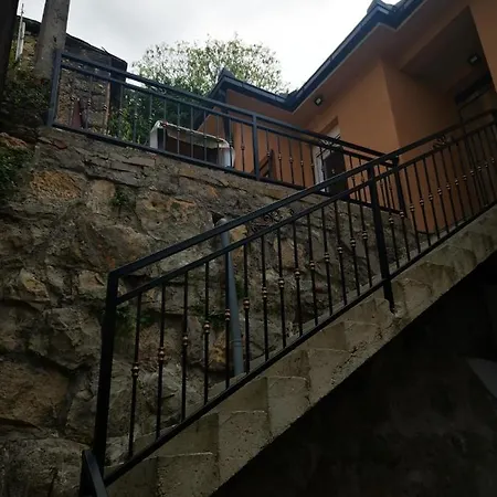 And Dream House Apartamento Mostar