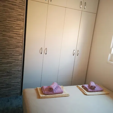 アパート And Dream House