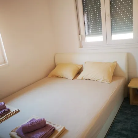 And Dream House Apartamento Mostar