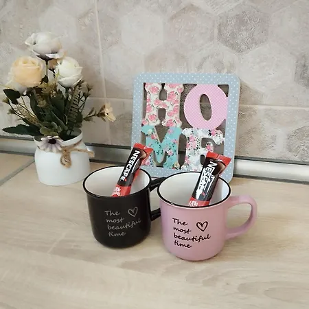 And Dream House * מוסטר