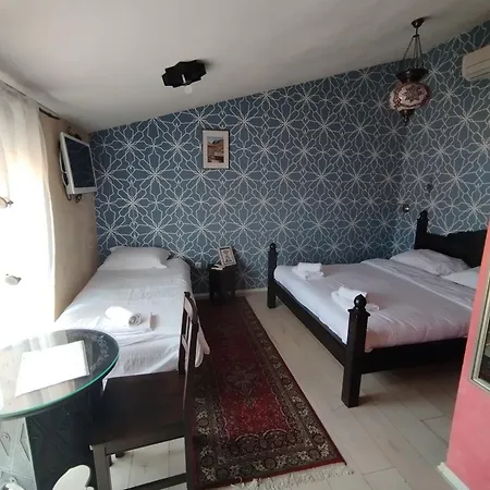 And Dream House * Mostar